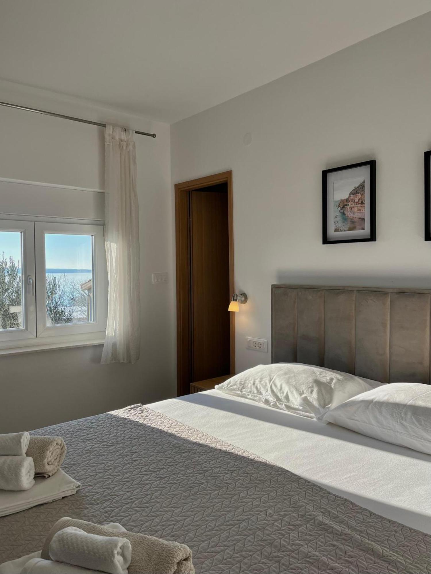 Modern Seaview House Fiore Starigrad Paklenica Buitenkant foto